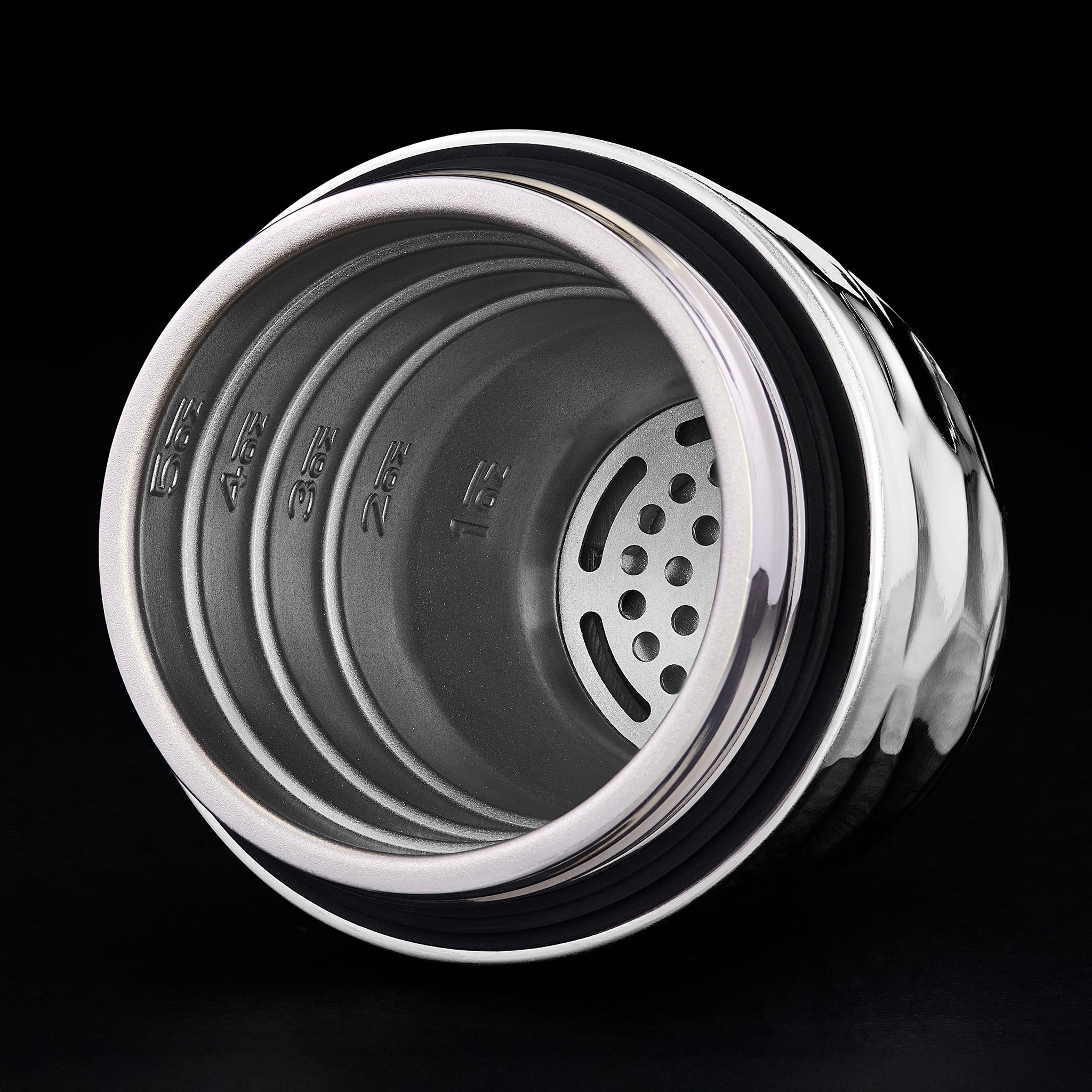 Cocktail Shaker, 25 oz (Chrome)
